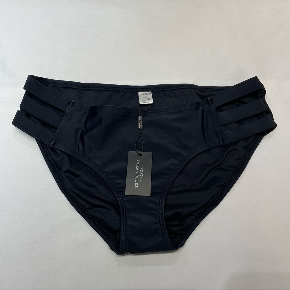 Ocean Blues Black Bikini Bottom Women’s Size Small NWT Never worn‎ or tried on